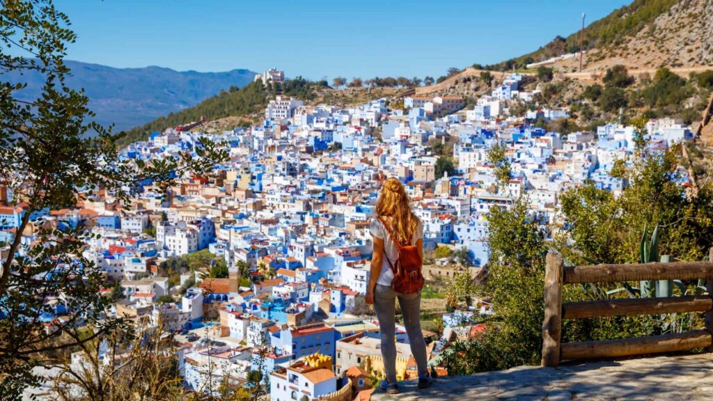 Vista panorámica de Chefchaouen, la ciudad azul de Marruecos, en un viaje con Traveland