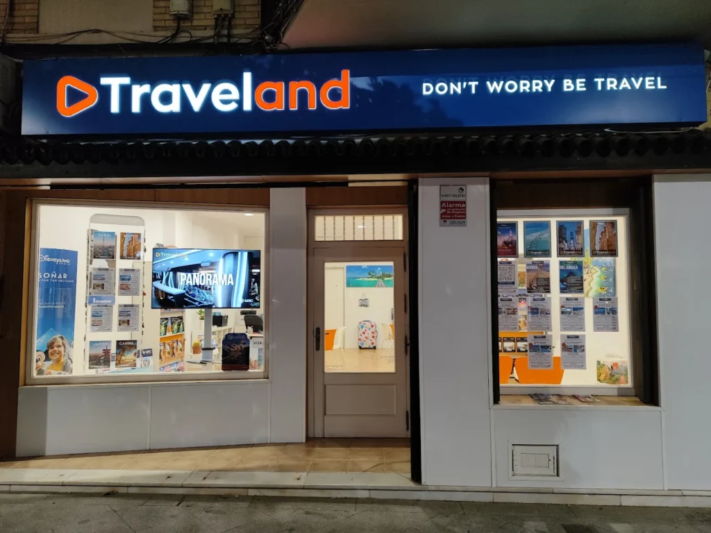 agenica de viajes traveland